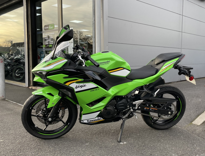 KAWASAKI Ninja 500 SE
