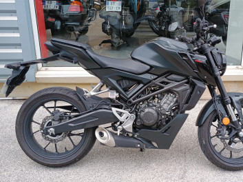 HONDA CB125R