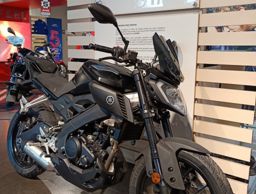 YAMAHA MT-125 ABS