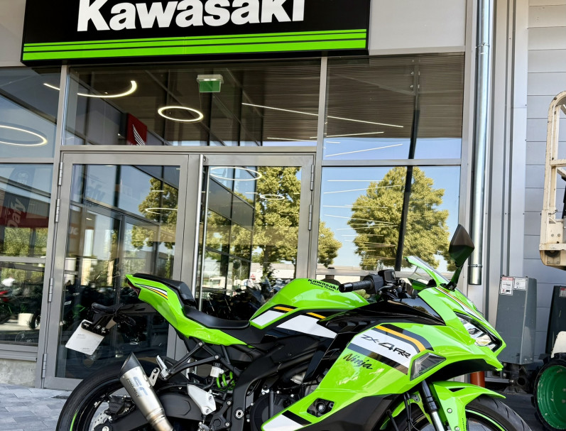 KAWASAKI Zx-4rr