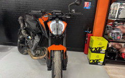 KTM 890 DUKE