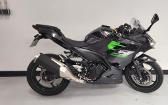 KAWASAKI NINJA 400