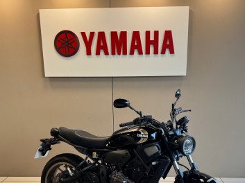 YAMAHA XSR 700 ABS