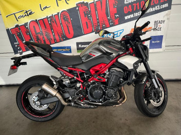 KAWASAKI Z 900