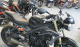 TRIUMPH STREET TRIPLE 675