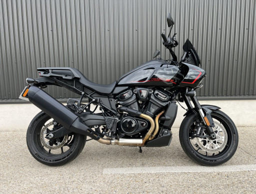 HARLEY-DAVIDSON ADVENTURE PAN AMERICA 1250