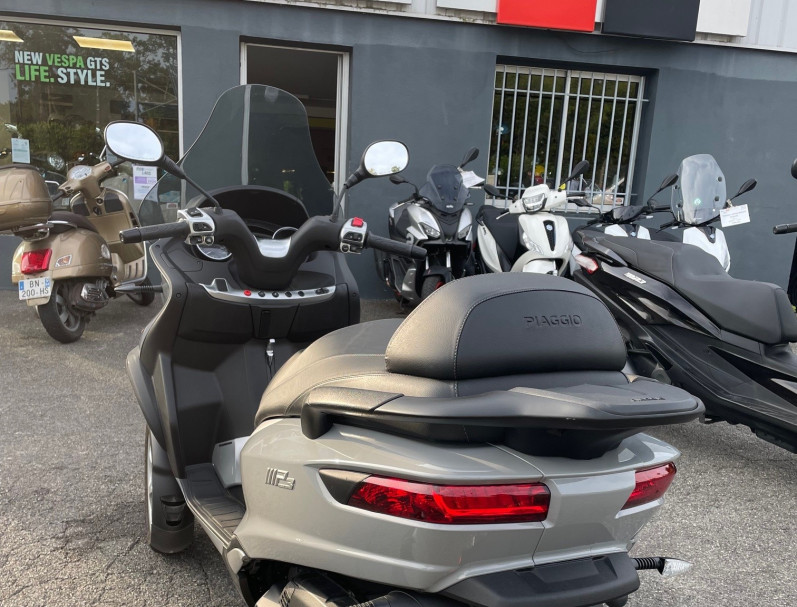 PIAGGIO MP3 400 HPE MY22