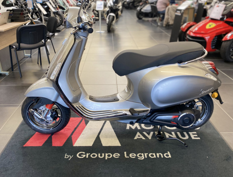  VESPA ELETTRICA 70KMH [99€/MOIS]