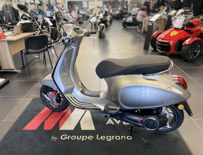  VESPA ELETTRICA 70KMH [99€/MOIS]