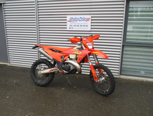 KTM 250 EXC SIX DAYS 2025 74h à partir de 168e/mois*