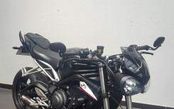 TRIUMPH STREET TRIPLE 675 RS GARANTIE 12 MOIS ET REVISE