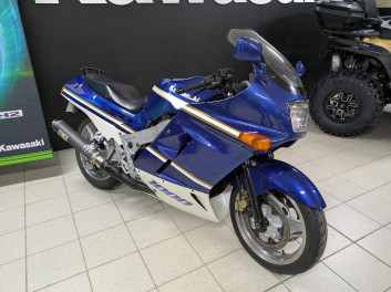 KAWASAKI ZXR 1000 TOMCAT