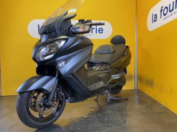SUZUKI BURGMAN 650
