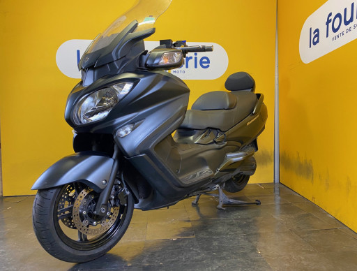 SUZUKI BURGMAN 650