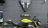 TRIUMPH Speed Triple 1200 RX