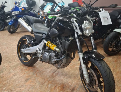 YAMAHA MT-03 A2