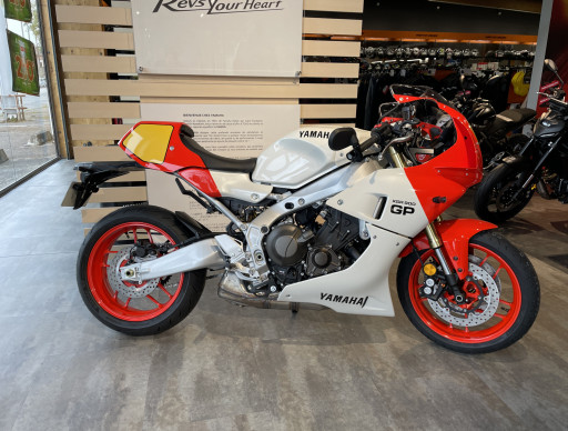 YAMAHA XSR 900 GP