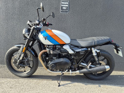 TRIUMPH SPEED TWIN 900