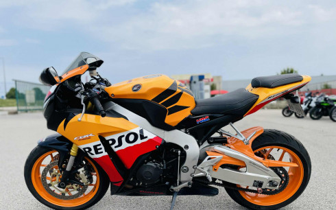 HONDA CBR 1000 RR REPSOL