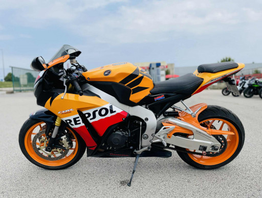 HONDA CBR 1000 RR REPSOL