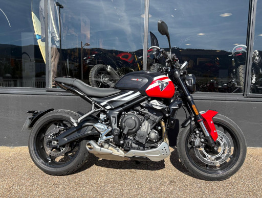 TRIUMPH TRIDENT 660 A2
