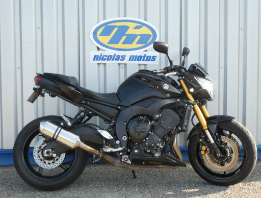 YAMAHA FZ8