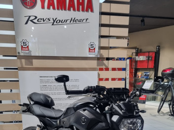 YAMAHA MT-07 (47.5CV)