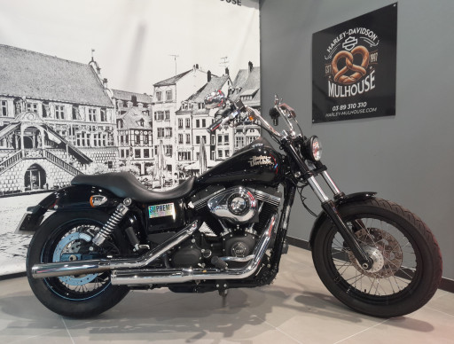 HARLEY-DAVIDSON DYNA STREET BOB 1690