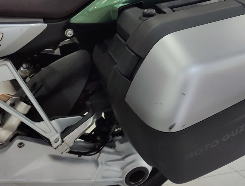 MOTO GUZZI V100  MANDELLO S