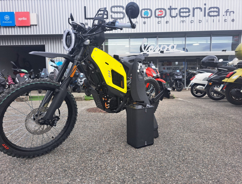 NIU XQI3 50 CM3  GARANTIE JUSQU
