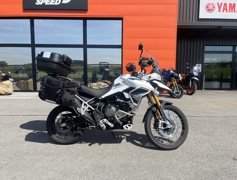 TRIUMPH TIGER 900 RALLY