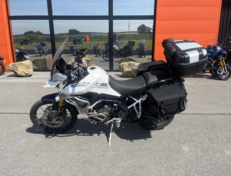 TRIUMPH TIGER 900 RALLY
