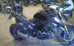 SUZUKI GSX-S 1000 ACCIDENTE RSV N°21477