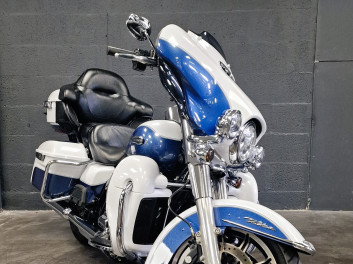HARLEY-DAVIDSON ELECTRA GLIDE 1690 ULTRA LIMITED BI COLOR