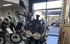MOTO GUZZI V85 STRADA