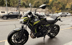 KAWASAKI Z 650