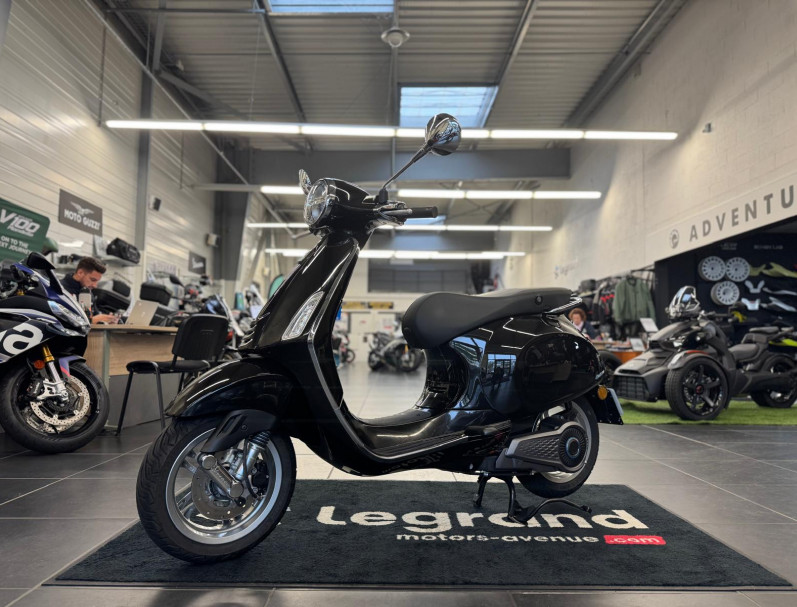 VESPA PRIMAVERA ELETTRICA 45 KM/H