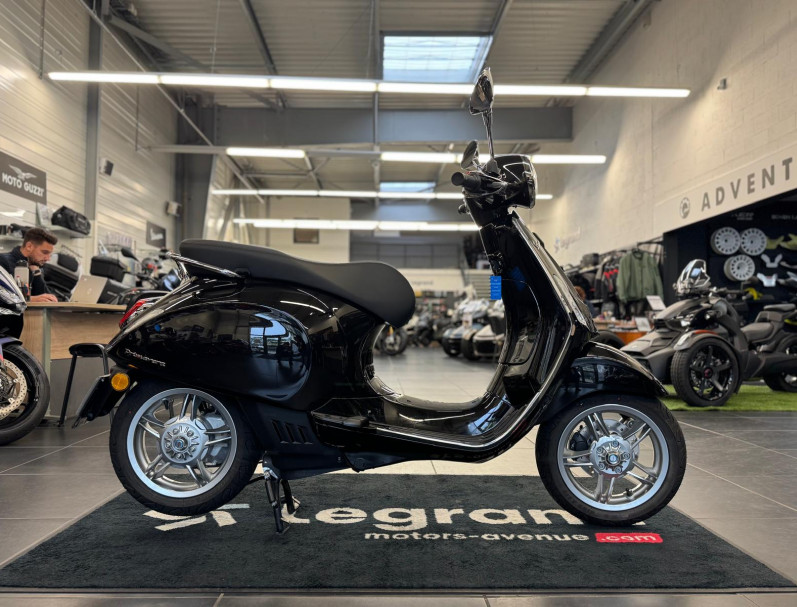 VESPA PRIMAVERA ELETTRICA 45 KM/H