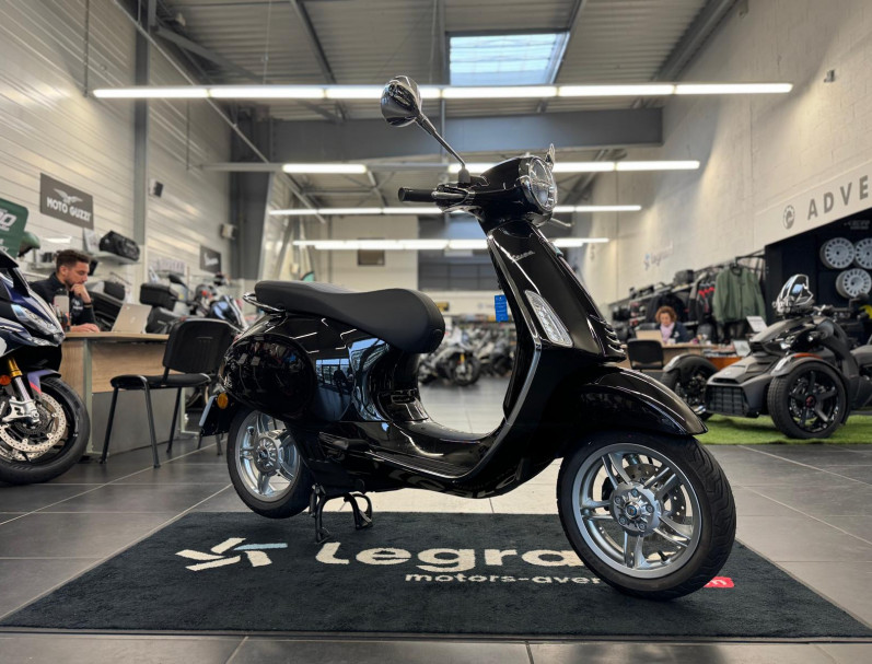 VESPA PRIMAVERA ELETTRICA 45 KM/H
