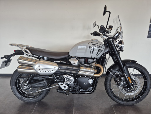 TRIUMPH SCRAMBLER 1200