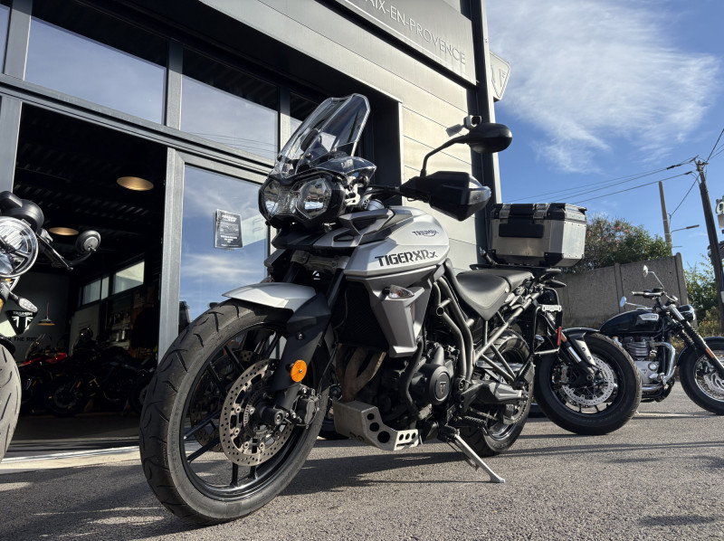 TRIUMPH TIGER 800 XRX LRH