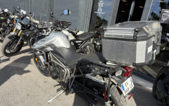 TRIUMPH TIGER 800 XRX LRH