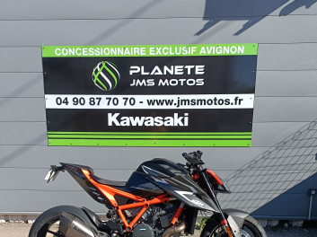 KTM SUPER DUKE 1290 RR 1705 kms 1ER MAIN  POT AKRAPOVIC..