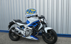 SUZUKI GLADIUS 650