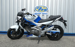 SUZUKI GLADIUS 650