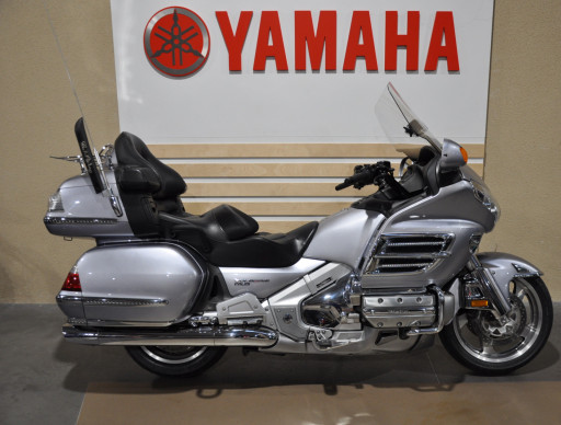 HONDA GL1800 GOLDWING