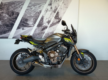 HONDA CB 650 R - 01/2023 - 17810 KM