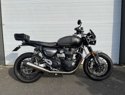 TRIUMPH SPEED TWIN 1200