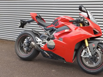 DUCATI PANIGALE V4S