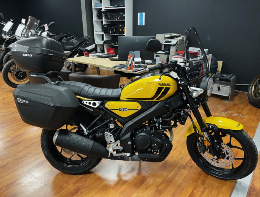 XSR 125